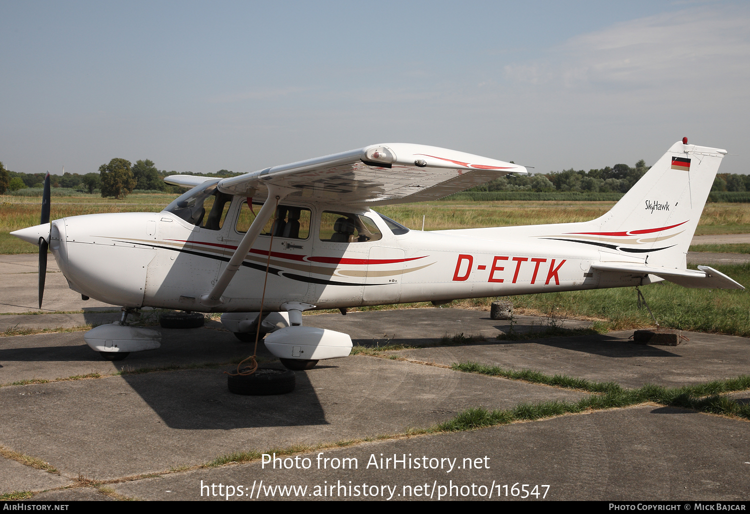 Aircraft Photo of D-ETTK | Cessna 172R Skyhawk | AirHistory.net #116547