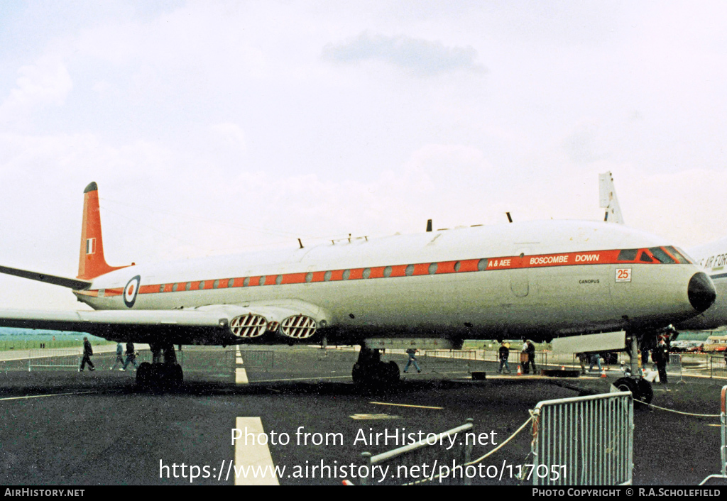 Aircraft Photo of XS235 | De Havilland D.H. 106 Comet 4C | UK - Air Force | AirHistory.net #117051