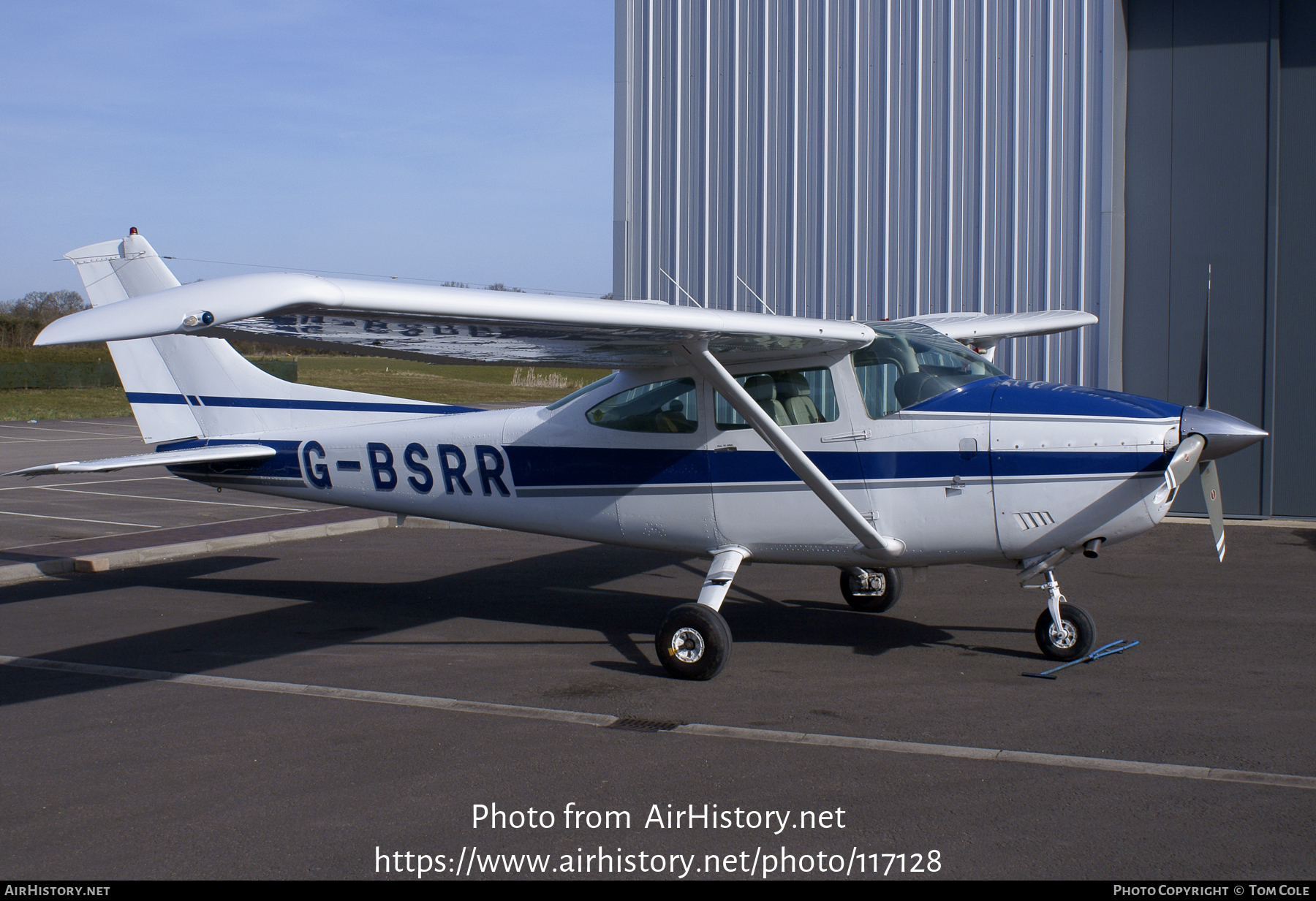 Aircraft Photo of G-BSRR | Cessna 182Q Skylane II | AirHistory.net #117128