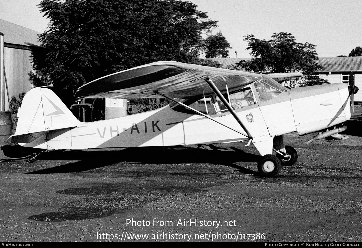 Aircraft Photo of VH-AIK | Auster J-1 Autocrat | AirHistory.net #117386