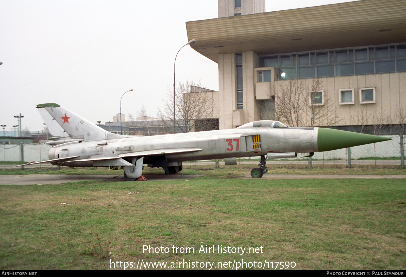 Aircraft Photo of 37 red | Sukhoi Su-15TM | Russia - Air Force | AirHistory.net #117590