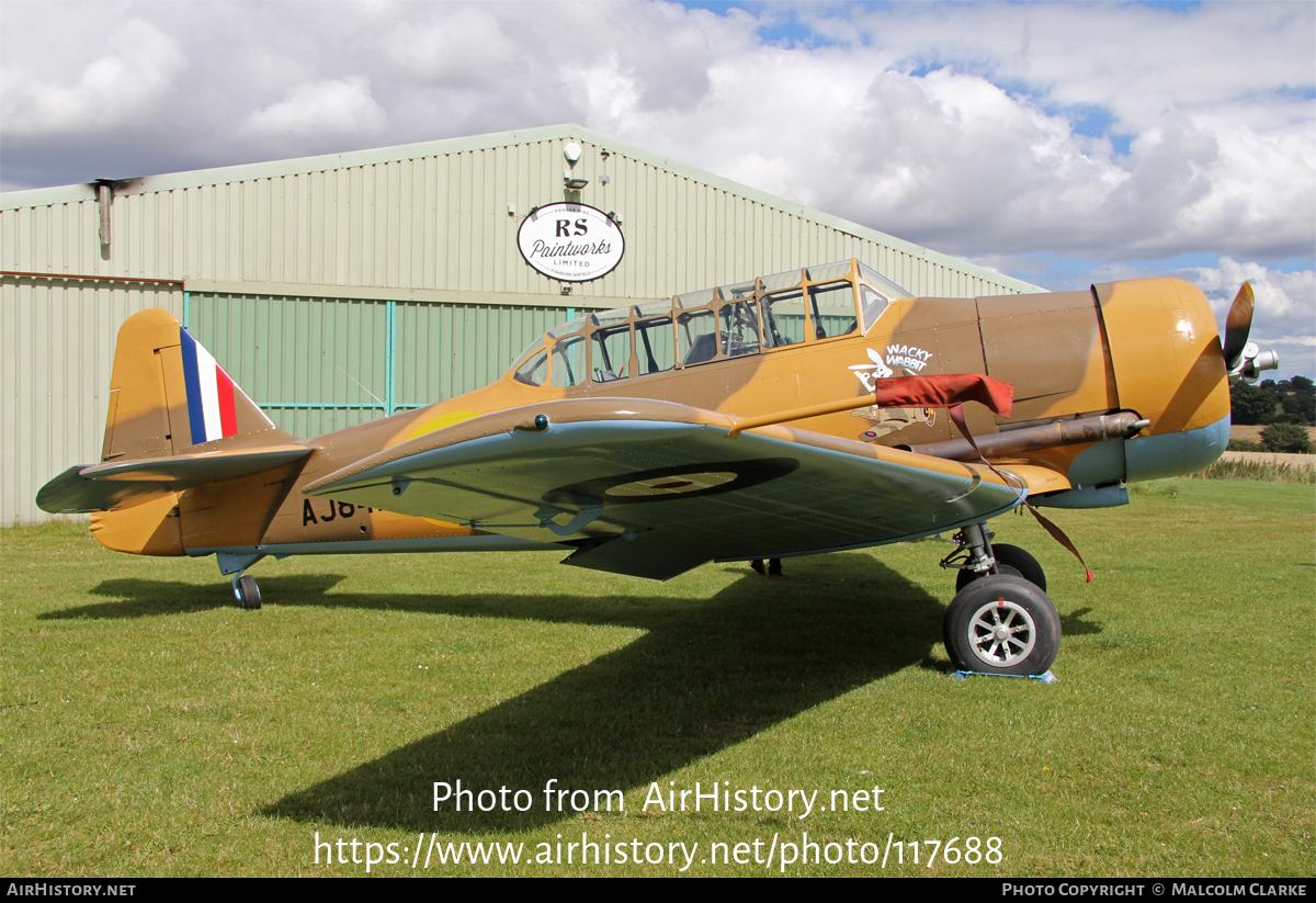 Aircraft Photo of G-BJST / AJ841 | North American T-6H Harvard Mk IV | UK - Air Force | AirHistory.net #117688