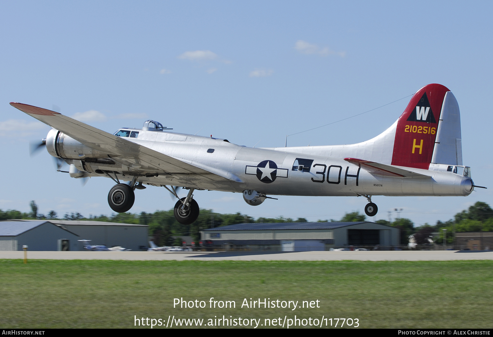 Aircraft Photo of N5017N / 2102516 | Boeing B-17G Flying Fortress | USA - Air Force | AirHistory.net #117703