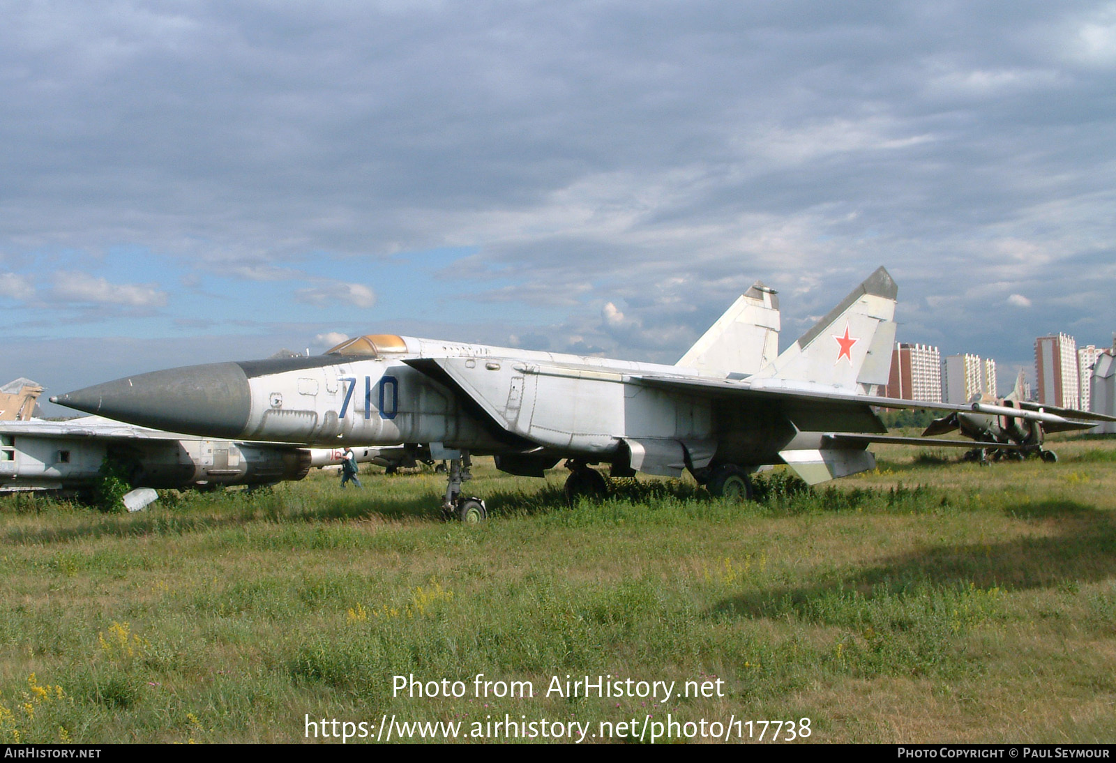 Aircraft Photo of 710 blue | Mikoyan-Gurevich MiG-25M | Russia - Air Force | AirHistory.net #117738