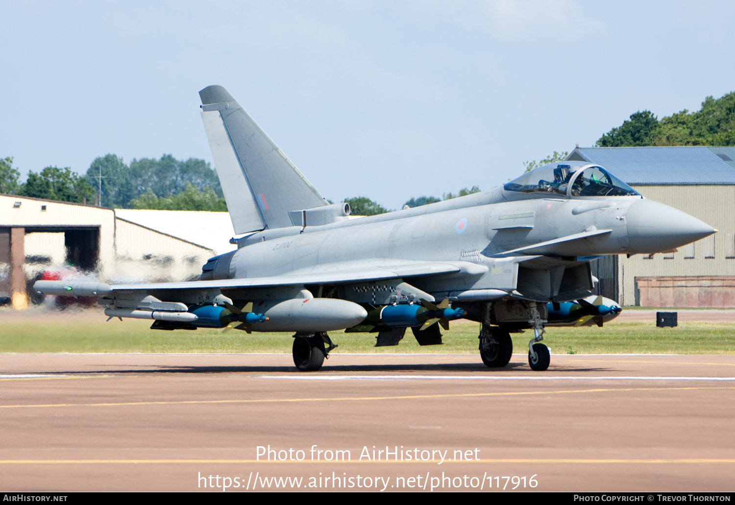 Aircraft Photo of ZJ700 | Eurofighter EF-2000 Typhoon FGR4 | UK - Air Force | AirHistory.net #117916