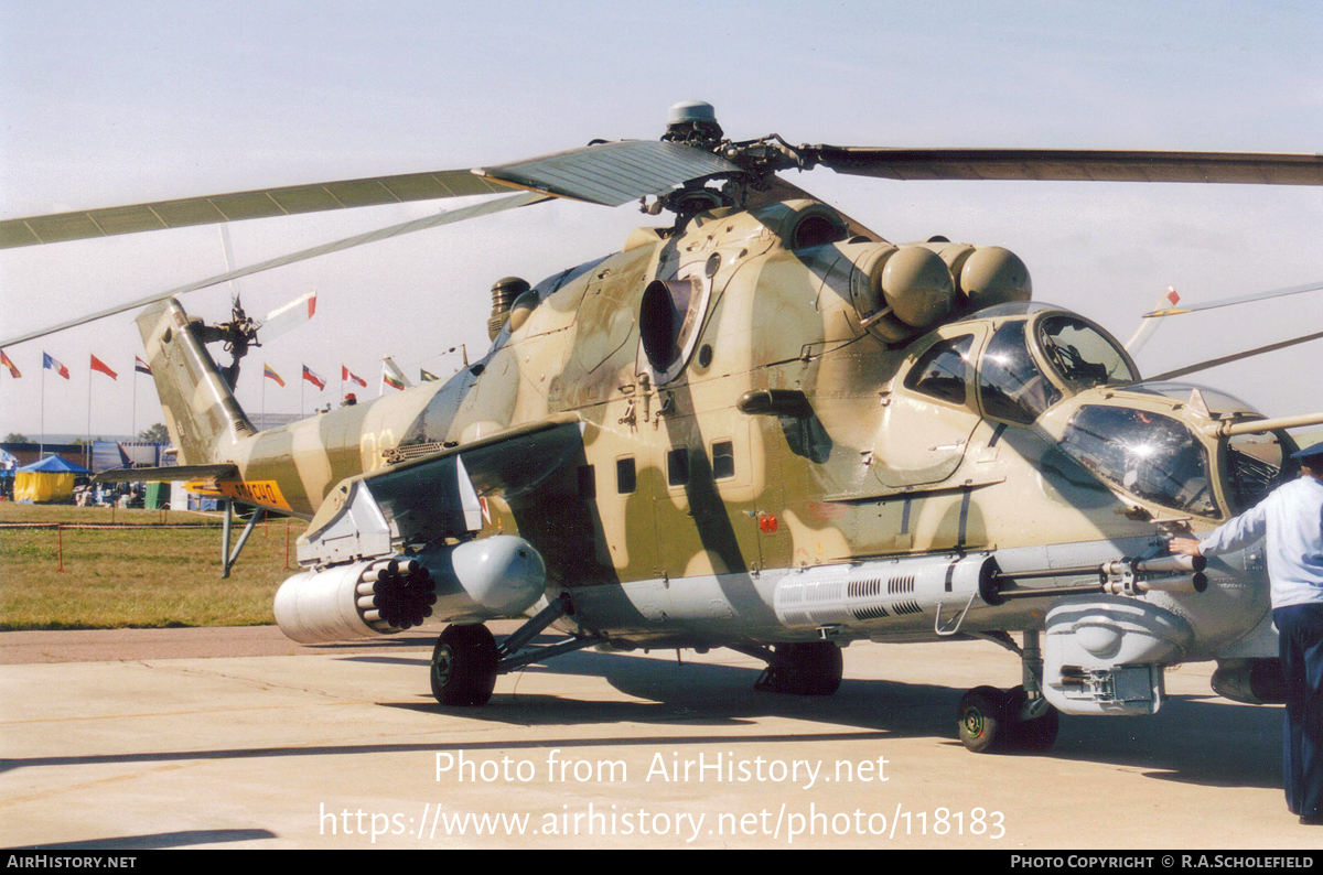 Aircraft Photo of 28 yellow | Mil Mi-24PN | Russia - Air Force | AirHistory.net #118183