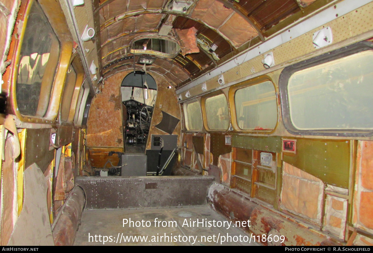 Aircraft Photo of G-ARHX | De Havilland D.H. 104 Dove 8 | Hunting Surveys | AirHistory.net #118609