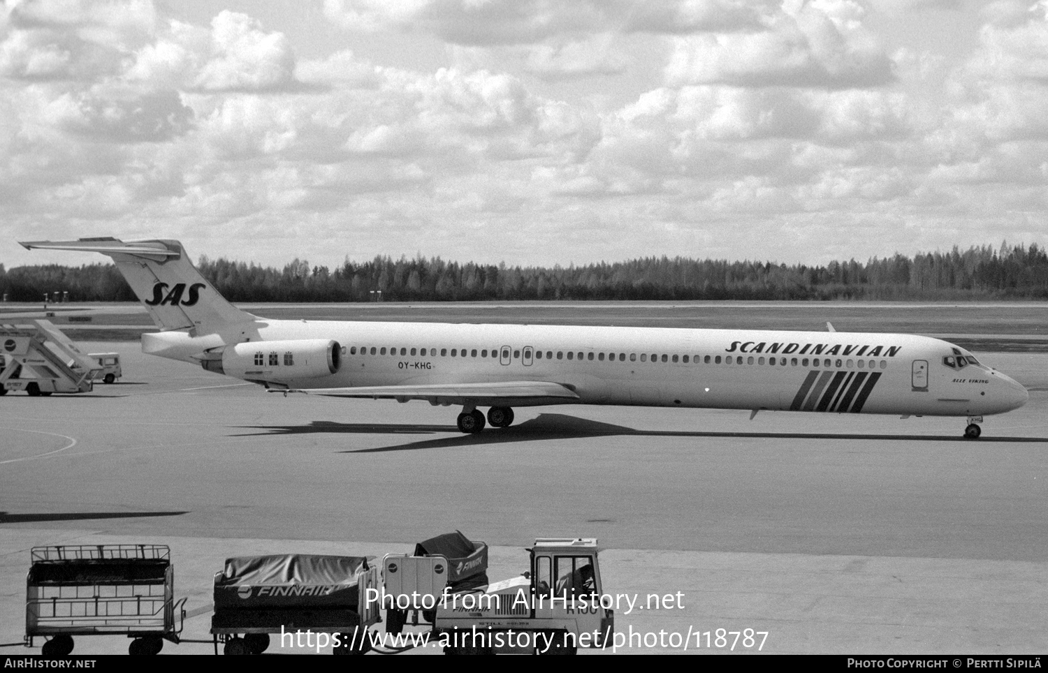 Aircraft Photo of OY-KHG | McDonnell Douglas MD-81 (DC-9-81) | Scandinavian Airlines - SAS | AirHistory.net #118787