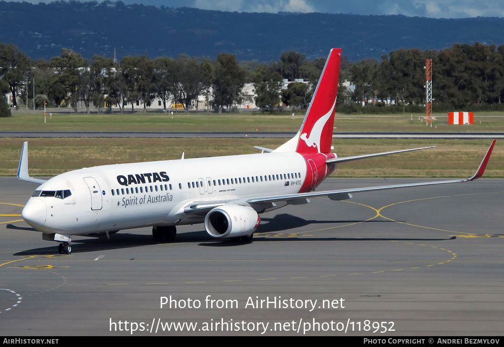 Aircraft Photo of VH-VYC | Boeing 737-838 | Qantas | AirHistory.net #118952