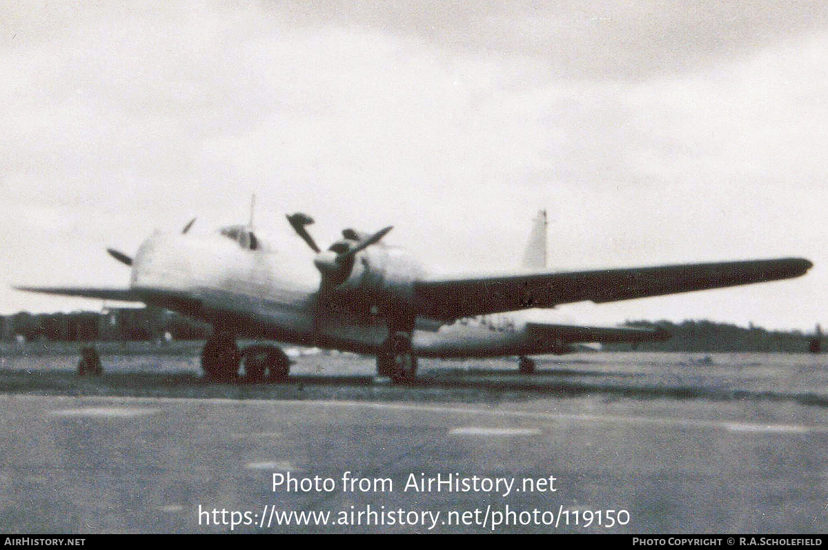 Aircraft Photo of G-ALUH | Vickers Wellington T10 | Airwork | AirHistory.net #119150