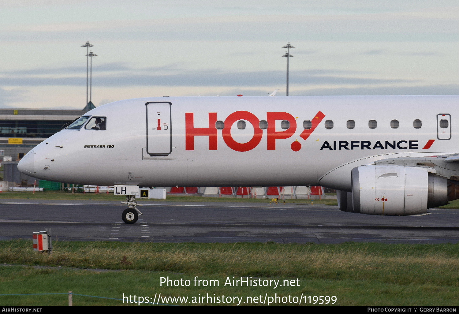 Aircraft Photo of F-HBLH | Embraer 190STD (ERJ-190-100STD) | Hop! | AirHistory.net #119599