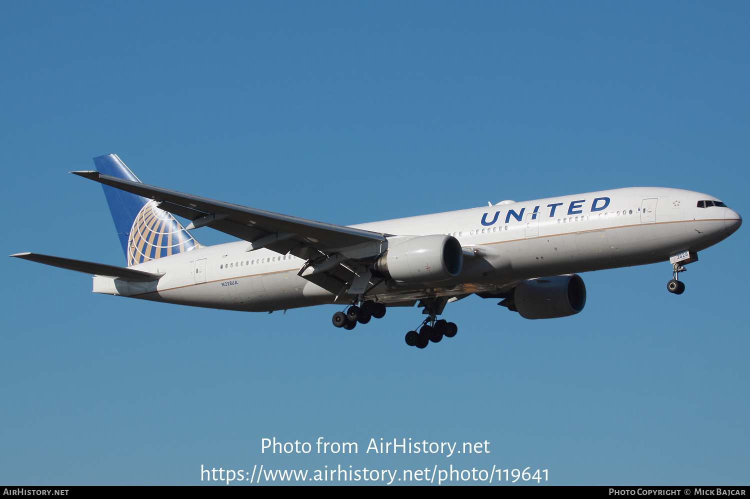 Aircraft Photo of N228UA | Boeing 777-222/ER | United Airlines | AirHistory.net #119641