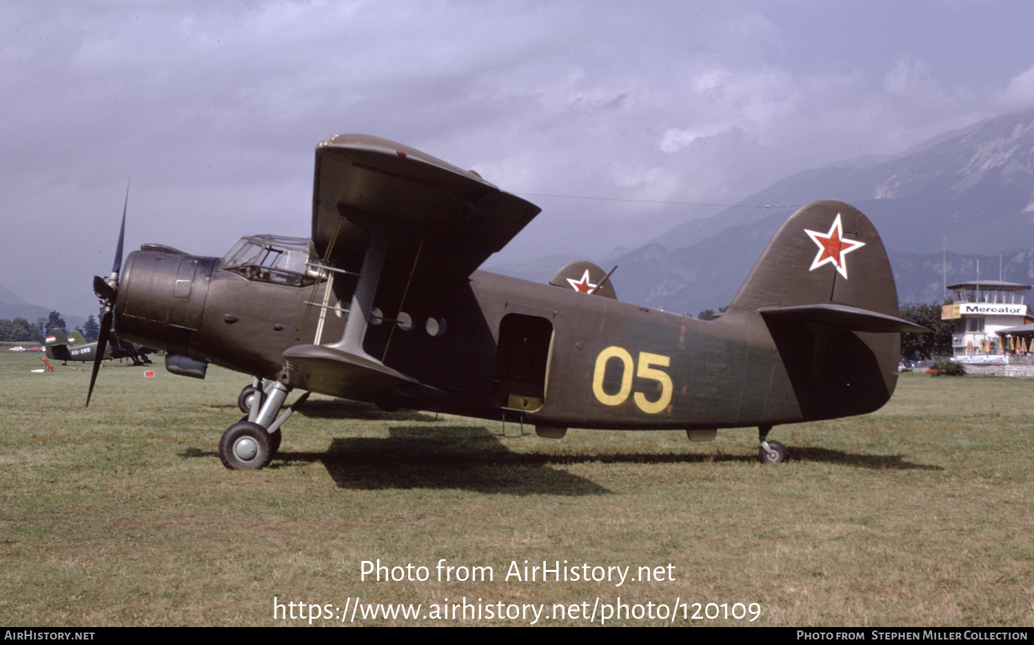 Aircraft Photo of 05 yellow | Antonov An-2 | Soviet Union - Air Force | AirHistory.net #120109