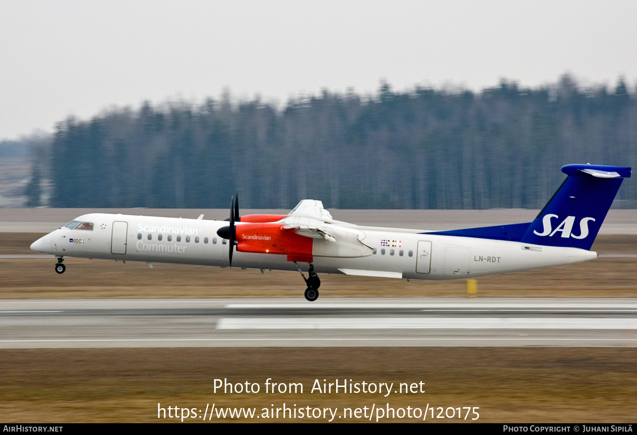 Aircraft Photo of LN-RDT | Bombardier DHC-8-402 Dash 8 | Scandinavian Commuter - SAS | AirHistory.net #120175