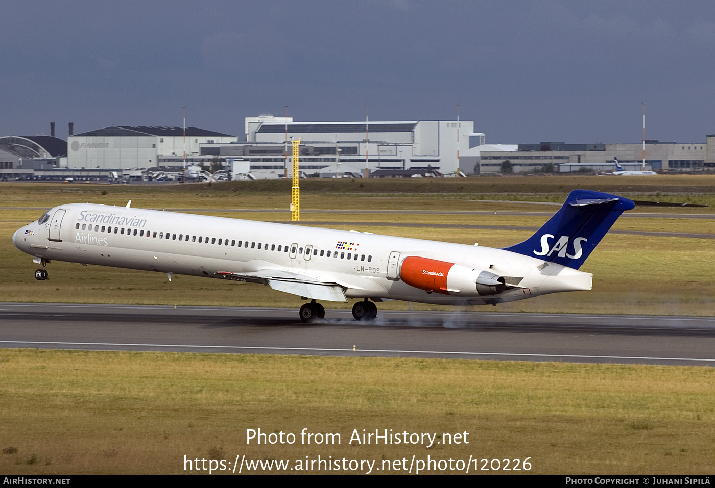 Aircraft Photo of LN-ROS | McDonnell Douglas MD-82 (DC-9-82) | Scandinavian Airlines - SAS | AirHistory.net #120226