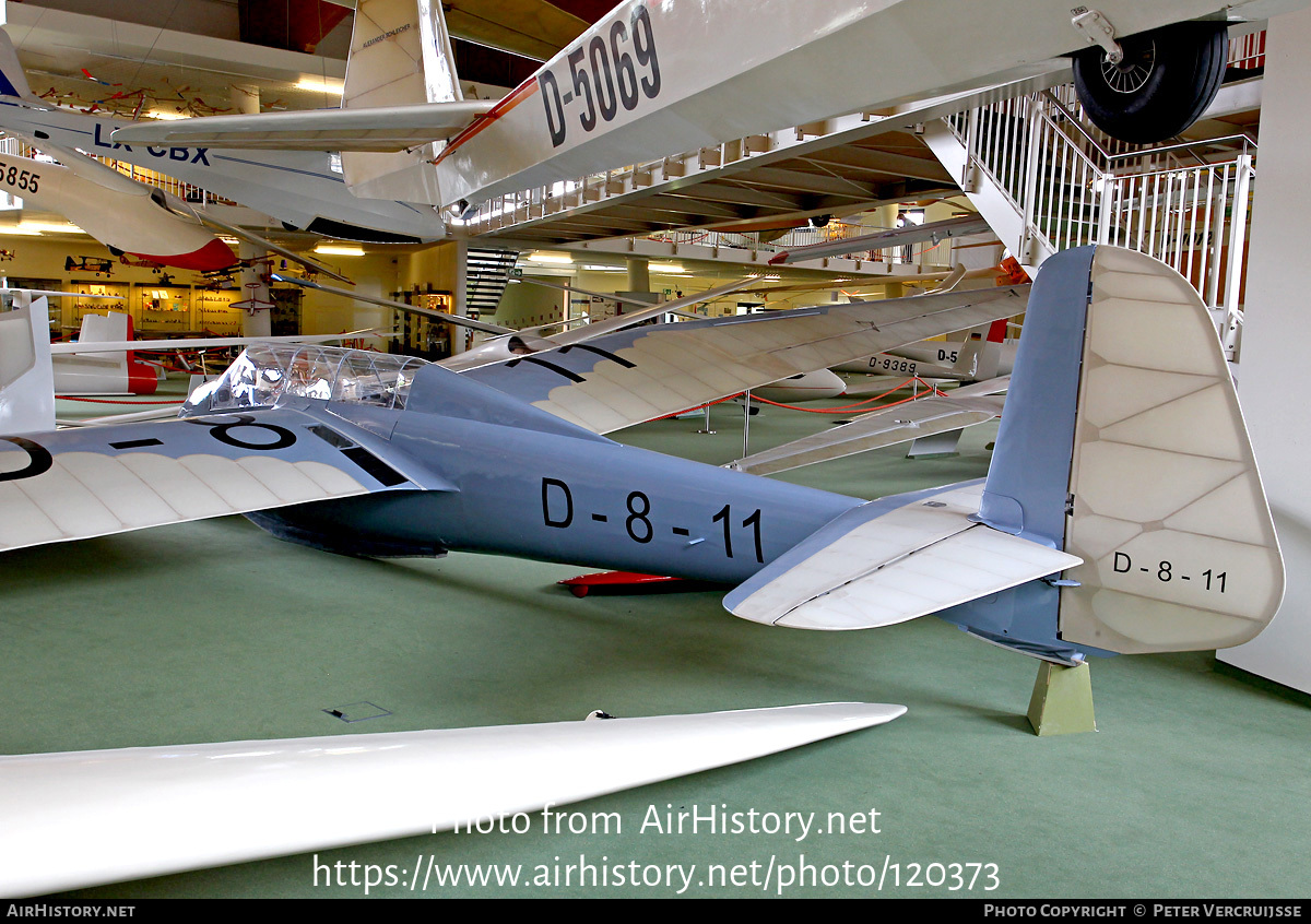 Aircraft Photo of D-8-11 | DFS Kranich II | NSFK - Nationalsozialistisches Fliegerkorps | AirHistory.net #120373