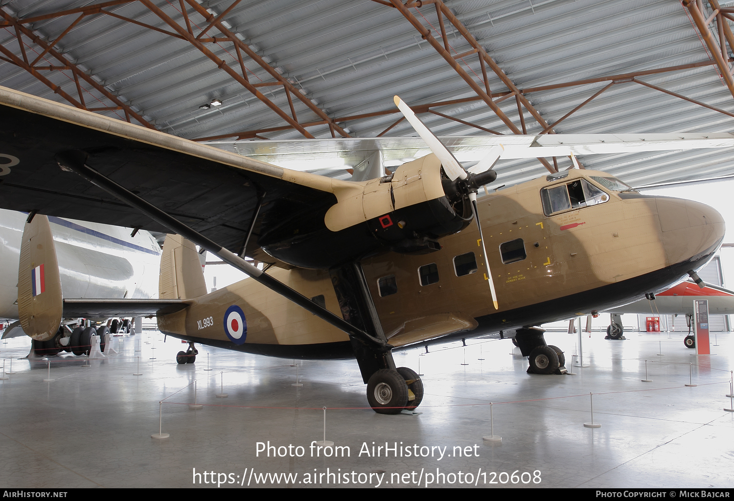 Aircraft Photo of XL993 | Scottish Aviation Twin Pioneer CC.2 | UK - Air Force | AirHistory.net #120608