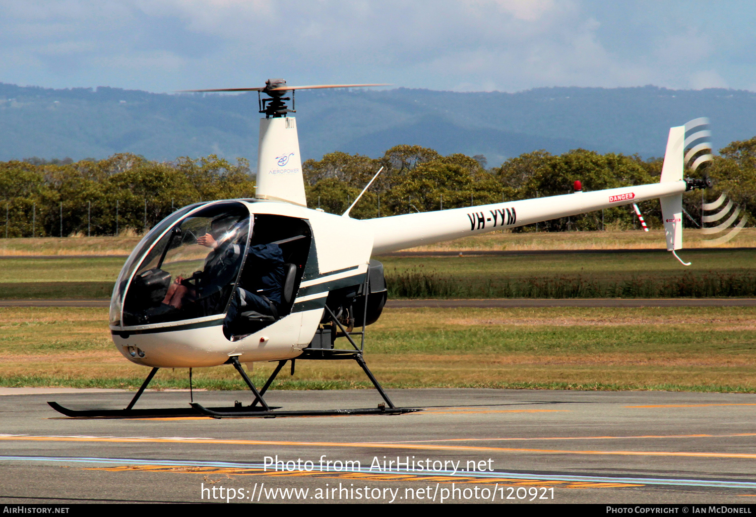 Aircraft Photo of VH-YYM | Robinson R-22 Beta | Aeropower | AirHistory.net #120921