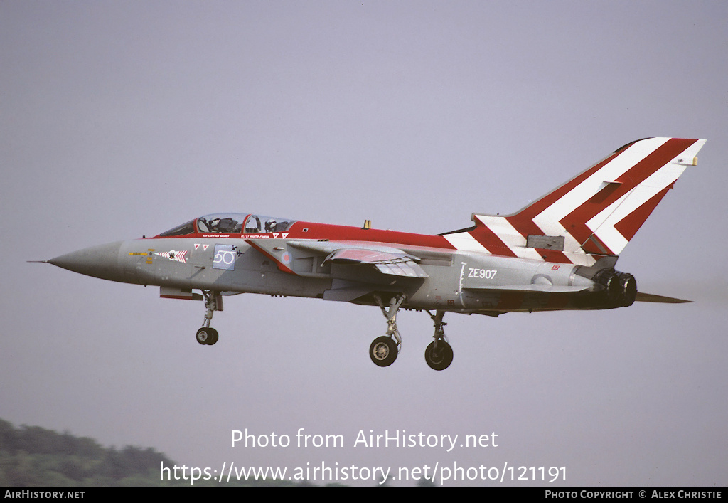 Aircraft Photo of ZE907 | Panavia Tornado F3 | UK - Air Force | AirHistory.net #121191