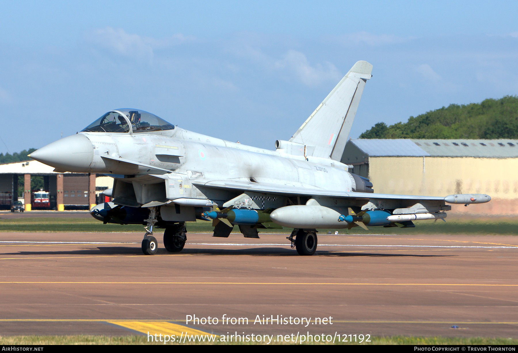 Aircraft Photo of ZJ700 | Eurofighter EF-2000 Typhoon FGR4 | UK - Air Force | AirHistory.net #121192