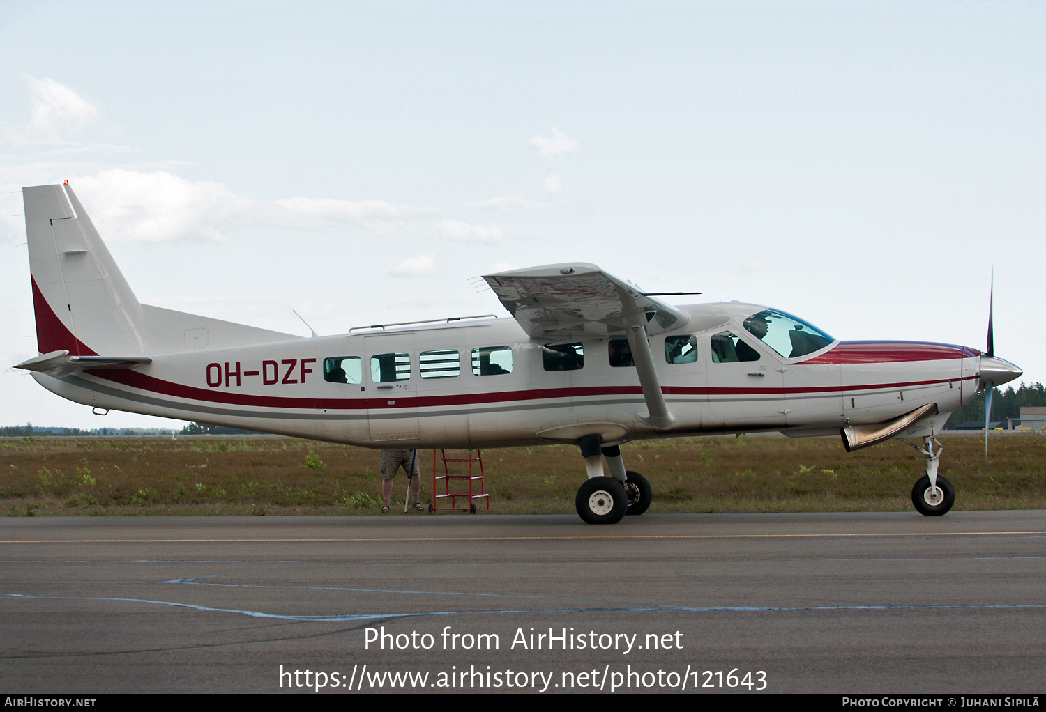 Aircraft Photo of OH-DZF | Cessna 208B Grand Caravan | AirHistory.net #121643