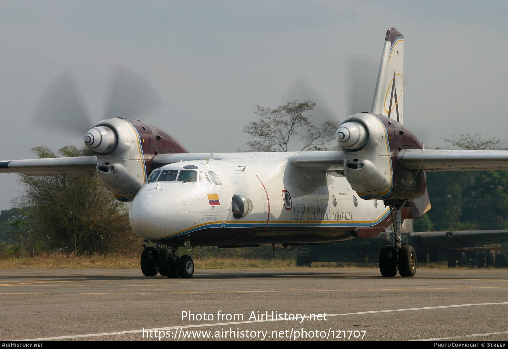 Aircraft Photo of HK-4257 | Antonov An-32 | AerCaribe Cargo | AirHistory.net #121707