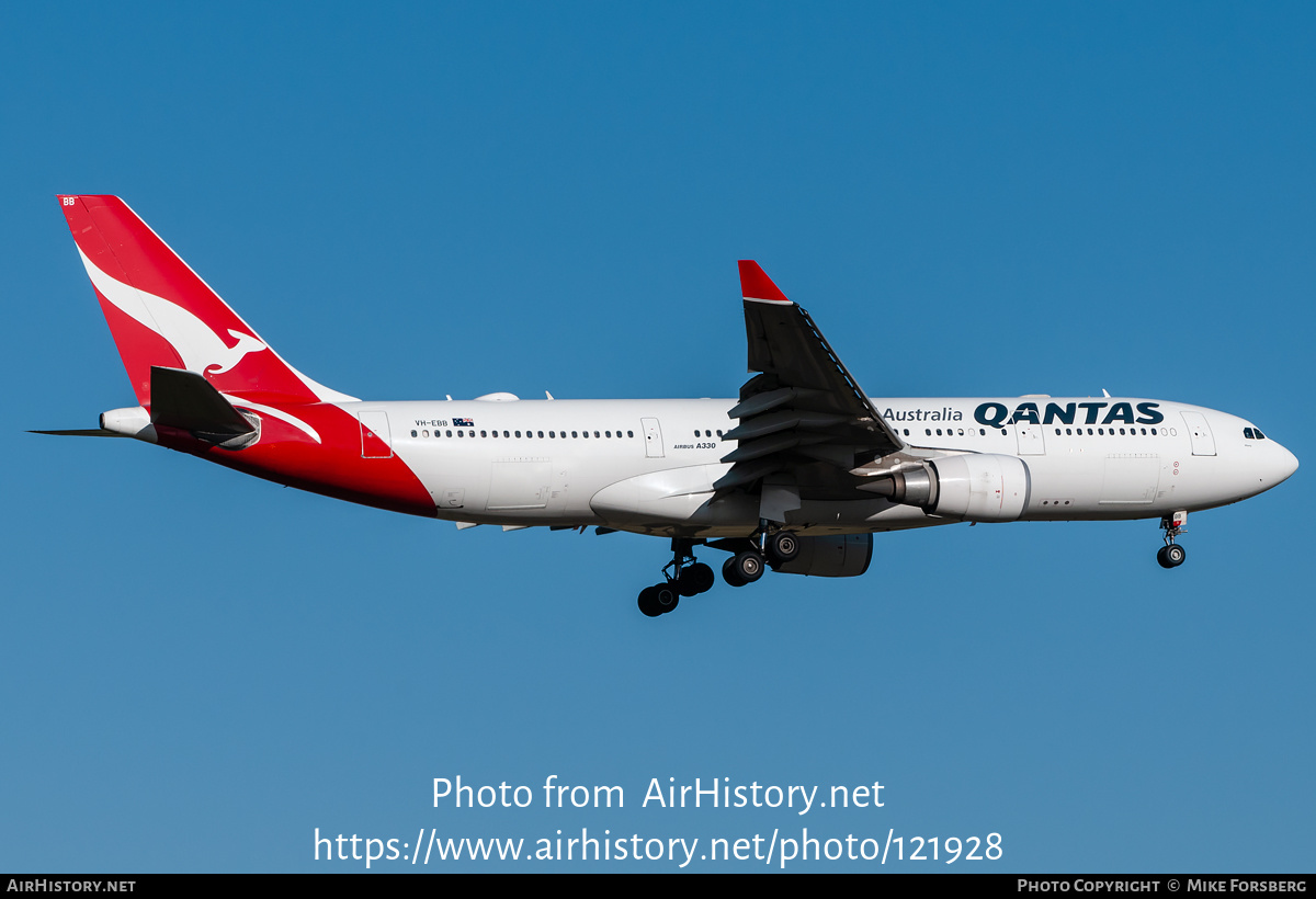 Aircraft Photo of VH-EBB | Airbus A330-202 | Qantas | AirHistory.net #121928