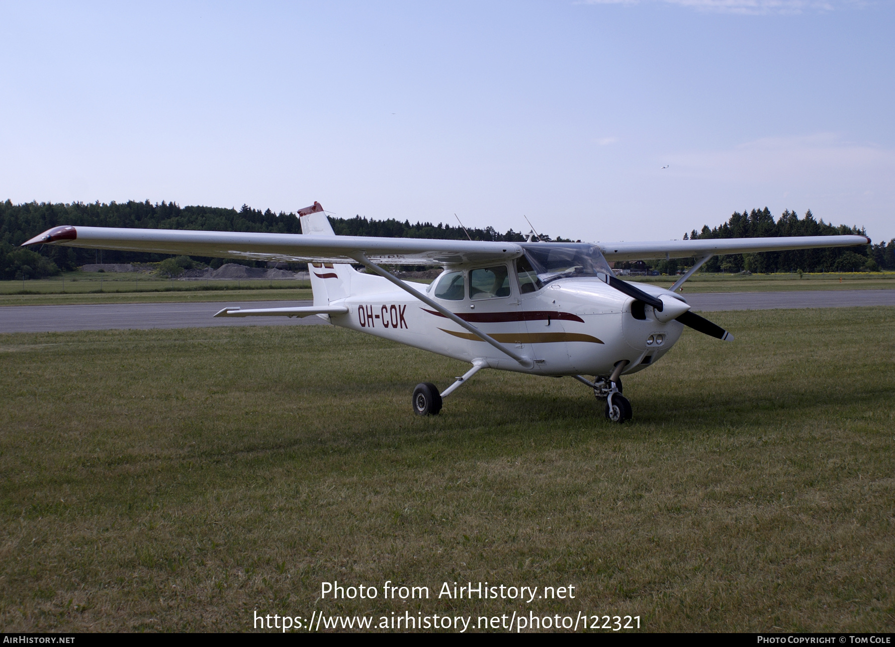 Aircraft Photo of OH-COK | Cessna 172N | AirHistory.net #122321