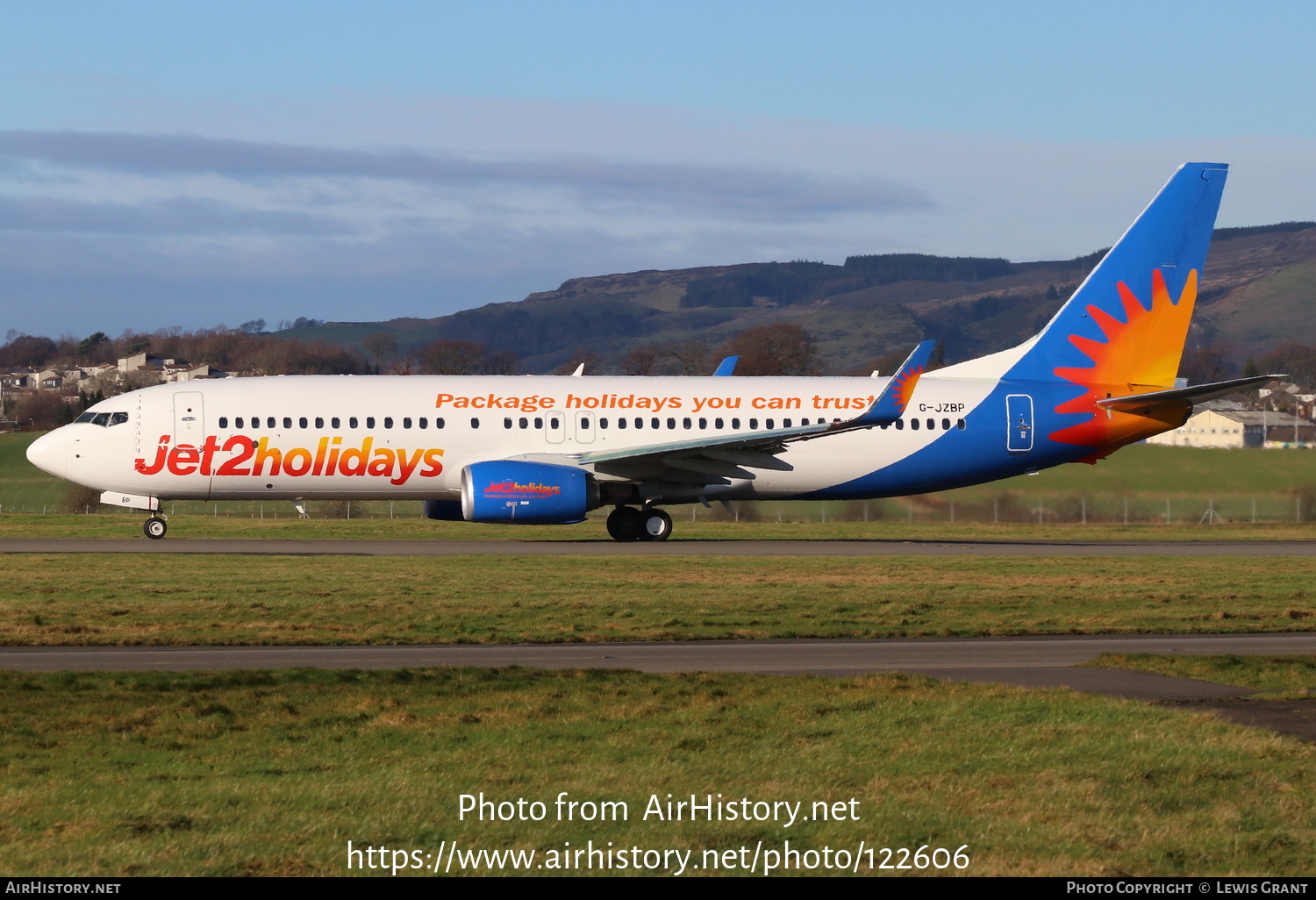 Aircraft Photo of G-JZBP | Boeing 737-800 | Jet2 Holidays | AirHistory.net #122606