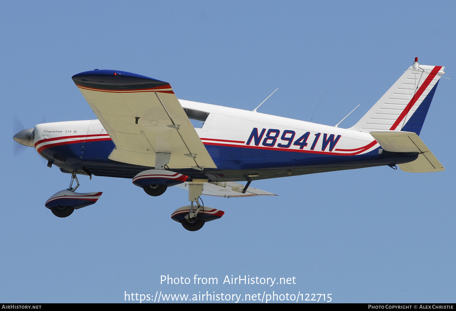 Aircraft Photo Of N8941W | Piper PA-28-235 Cherokee B | AirHistory.net ...