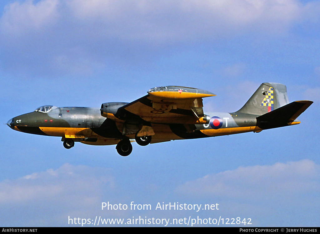 Aircraft Photo of WJ680 | English Electric Canberra TT18 | UK - Air Force | AirHistory.net #122842