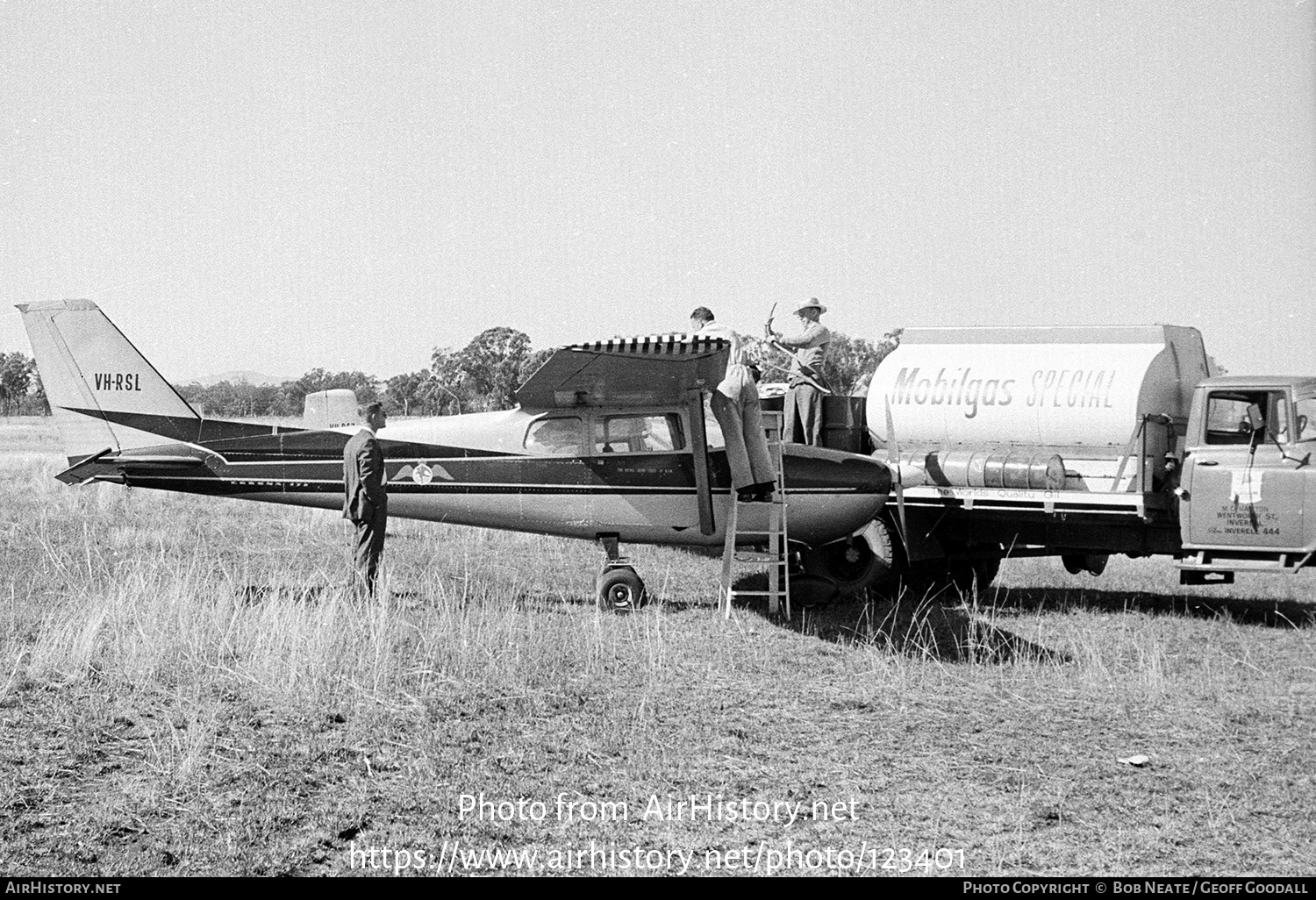 Aircraft Photo of VH-RSL | Cessna 172A | Royal Aero Club of NSW | AirHistory.net #123401