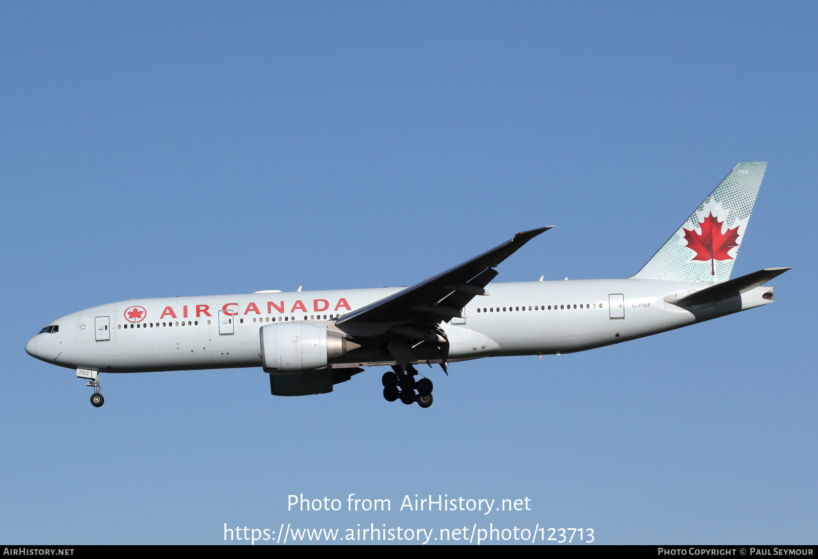 Aircraft Photo of C-FIUF | Boeing 777-233/LR | Air Canada | AirHistory.net #123713