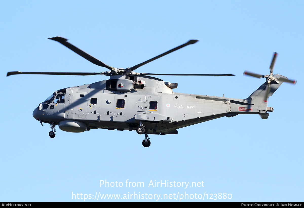 Aircraft Photo of ZH857 | EHI EH101-111 Merlin HM2 | UK - Navy | AirHistory.net #123880