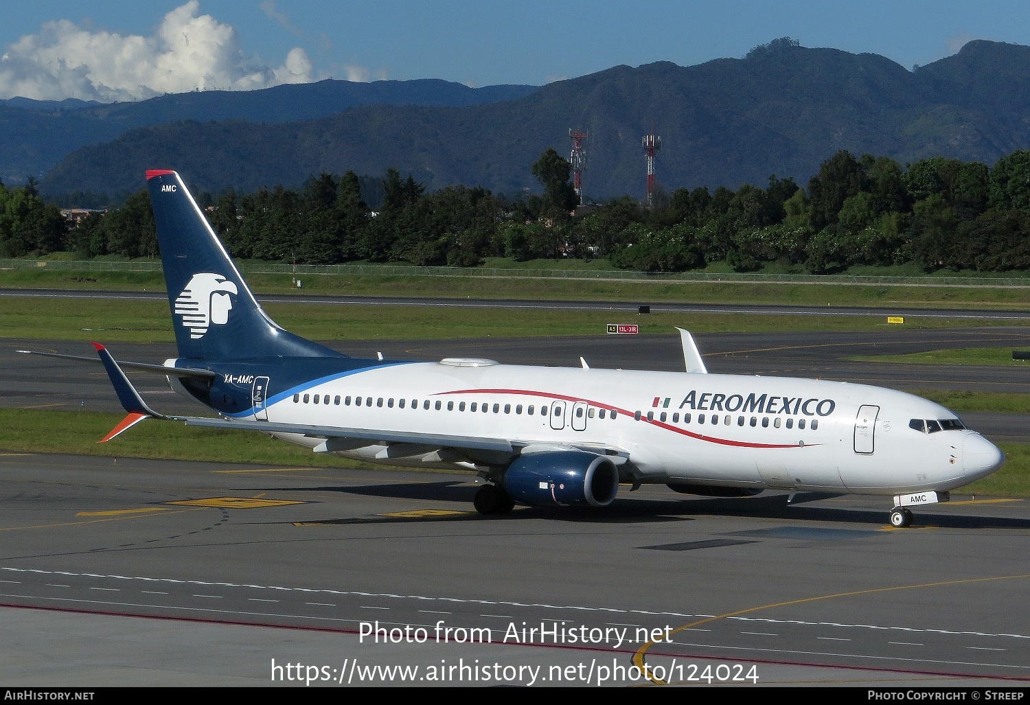 Aircraft Photo of XA-AMC | Boeing 737-852 | AeroMéxico | AirHistory.net #124024