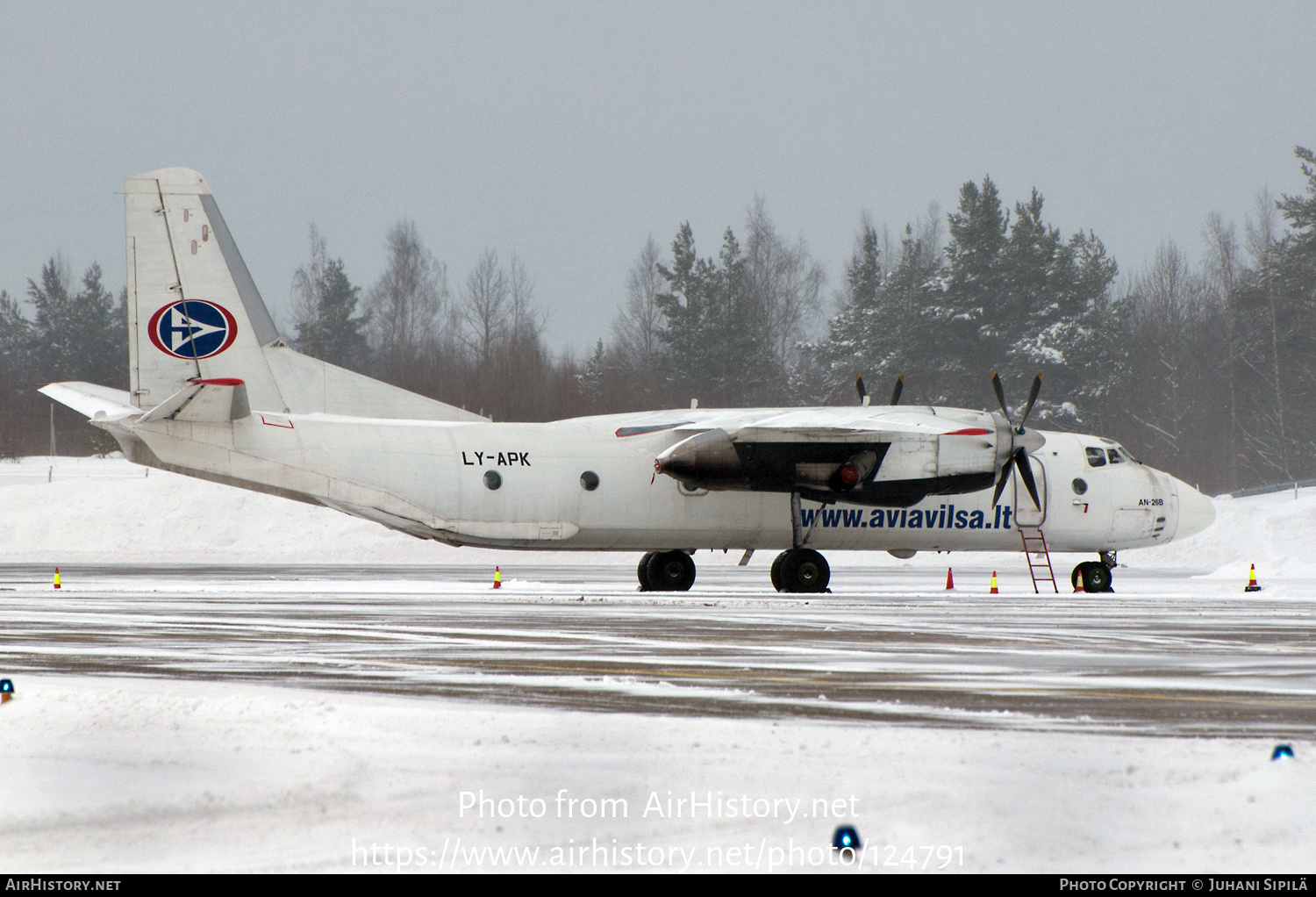 Aircraft Photo of LY-APK | Antonov An-26B | Aviavilsa | AirHistory.net #124791