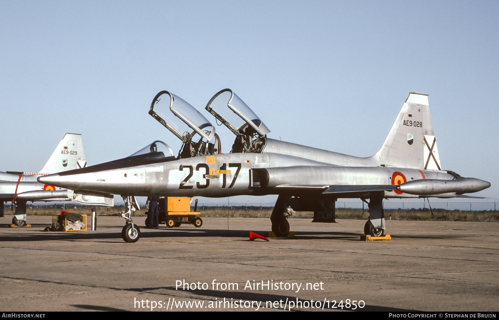 Aircraft Photo of AE.9-28 | Northrop SF-5B Freedom Fighter | Spain - Air Force | AirHistory.net #124850