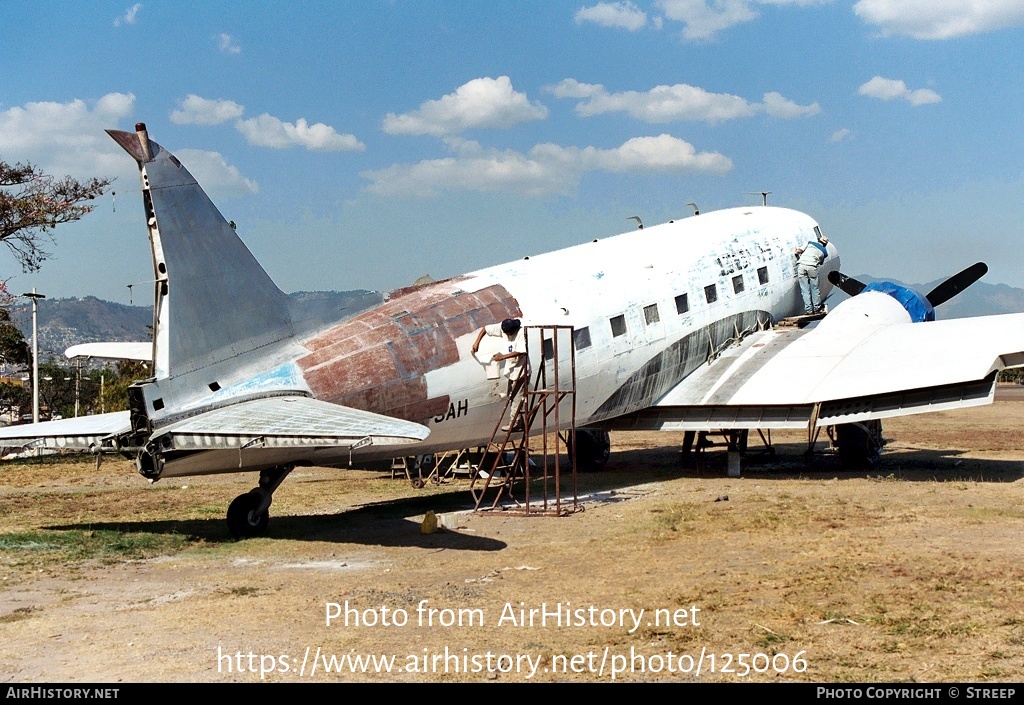 Aircraft Photo of HR-SAH | Douglas C-47 Skytrain | AirHistory.net #125006