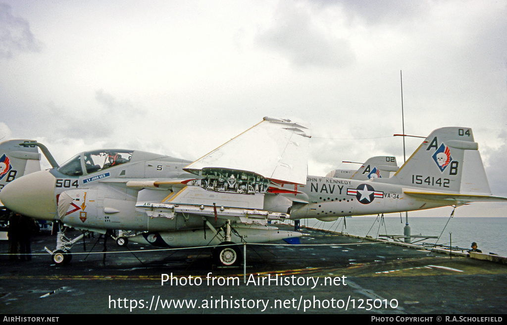 Aircraft Photo of 154142 | Grumman A-6E Intruder (G-128) | USA - Navy | AirHistory.net #125010