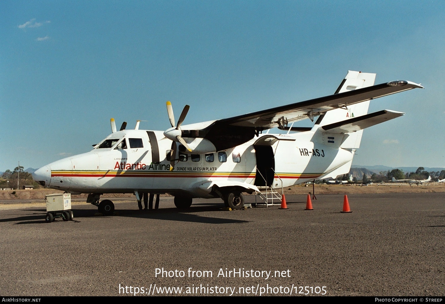 Aircraft Photo of HR-ASJ | Let L-410UVP-E Turbolet | Atlantic Airlines de Honduras | AirHistory.net #125105