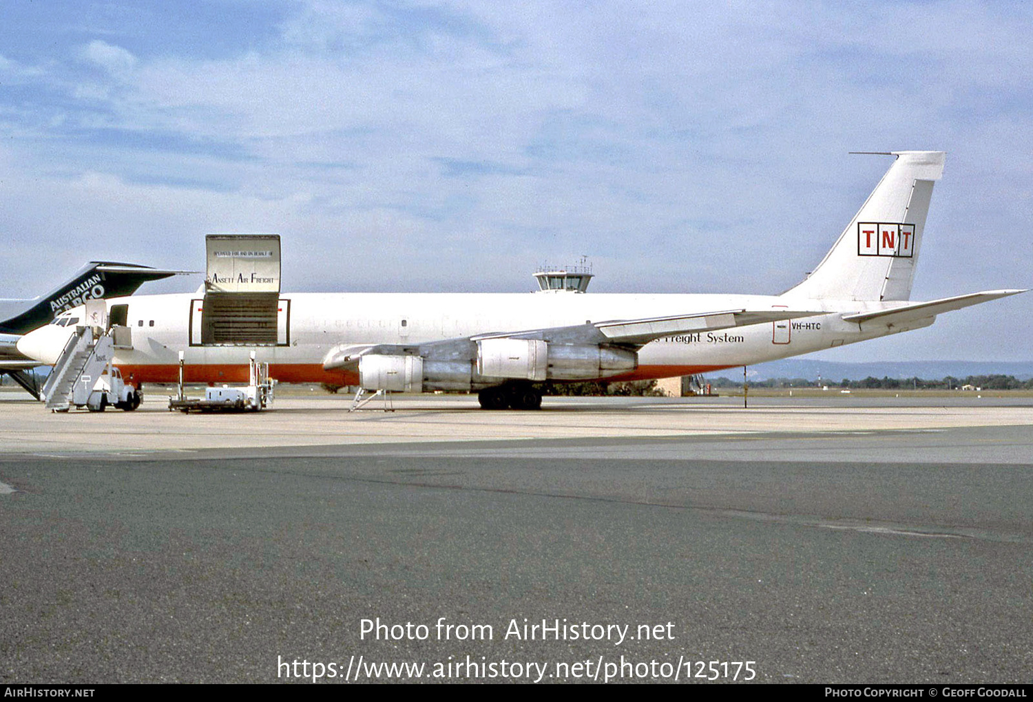 Aircraft Photo of VH-HTC | Boeing 707-330C | TNT Express | AirHistory.net #125175