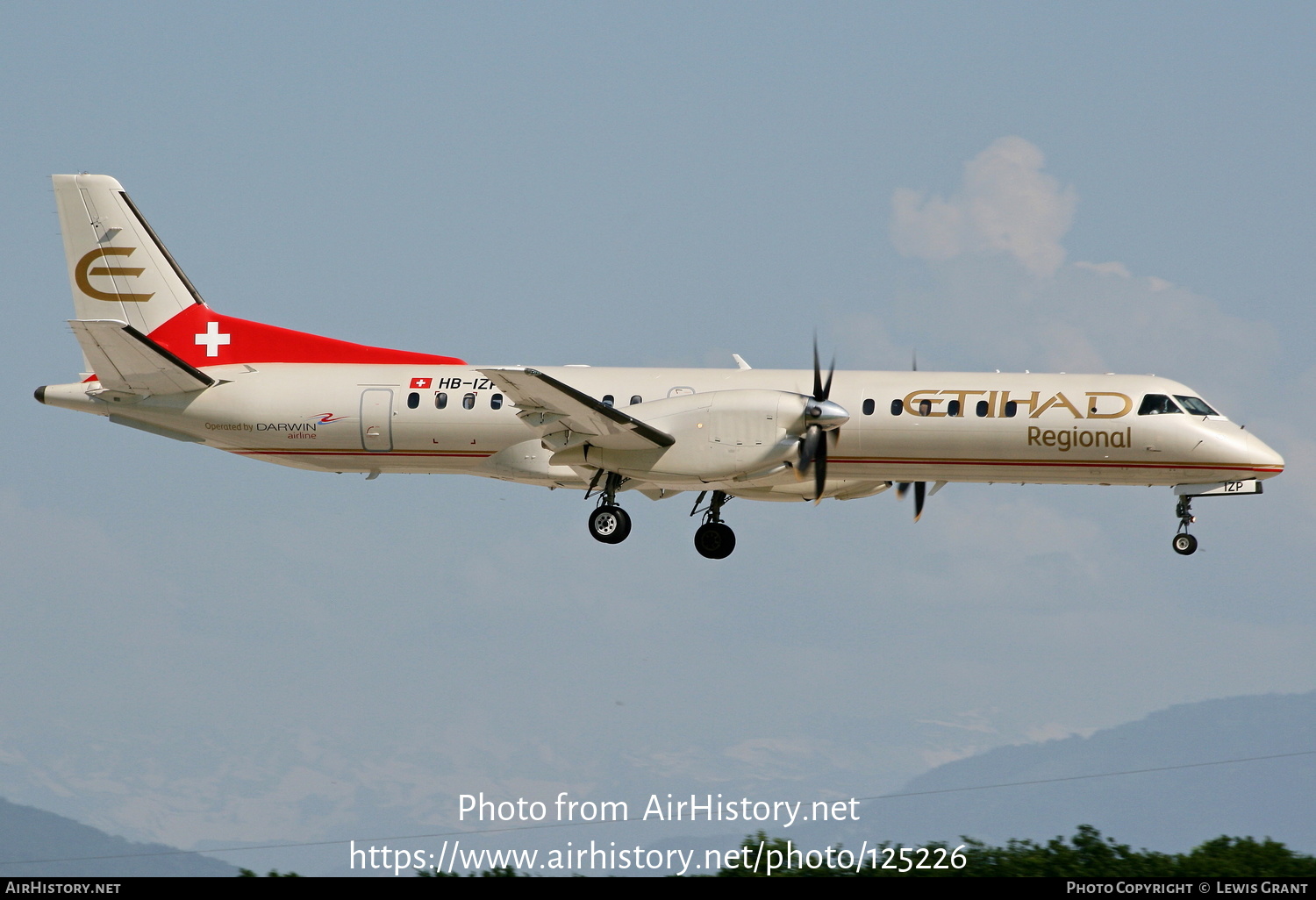 Aircraft Photo of HB-IZP | Saab 2000 | Etihad Regional | AirHistory.net #125226