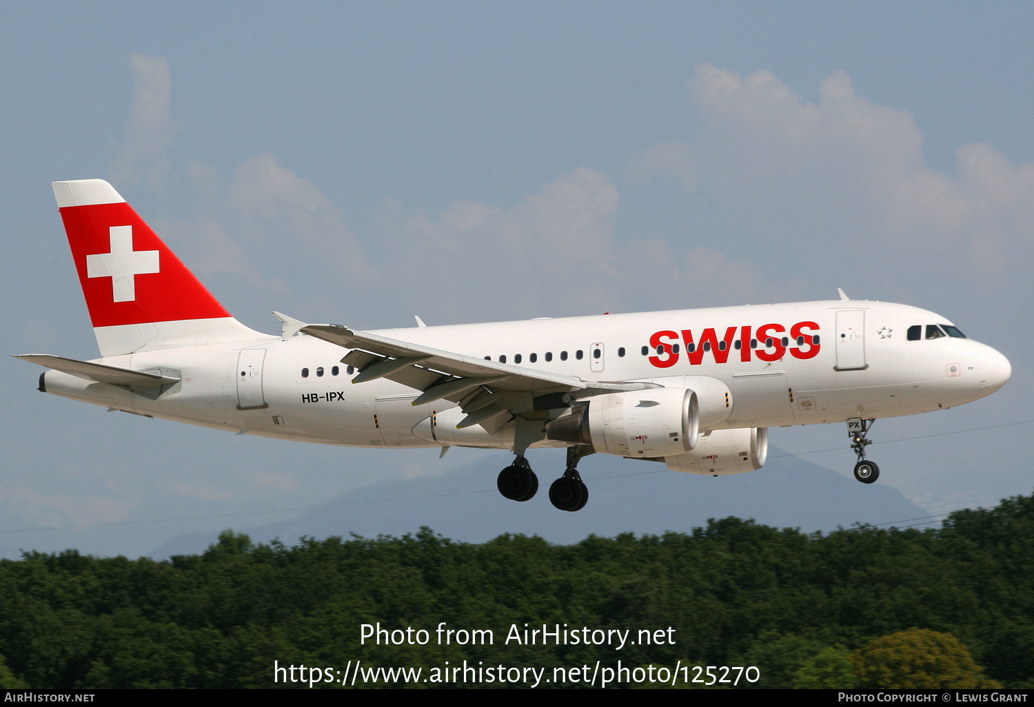 Aircraft Photo of HB-IPX | Airbus A319-112 | Swiss International Air Lines | AirHistory.net #125270