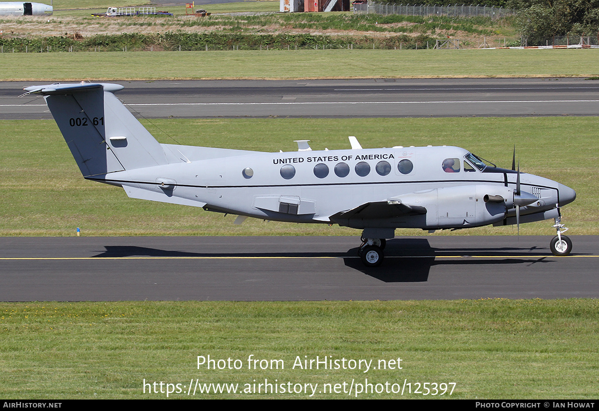 Aircraft Photo of 10-0261 / 00261 | Hawker Beechcraft C-12V-1 Huron (B200C) | USA - Army | AirHistory.net #125397