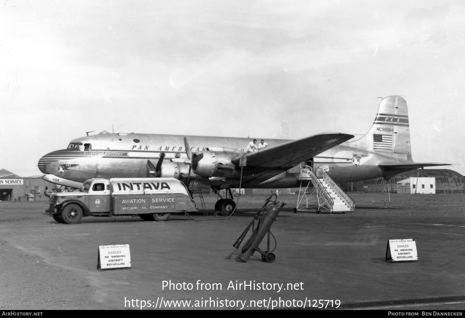 Aircraft Photo of NC88884 | Douglas C54E-DC | Pan American World