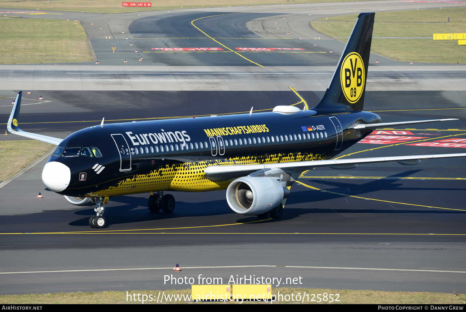 Aircraft Photo of D-AIZR | Airbus A320-214 | Eurowings | AirHistory.net #125852