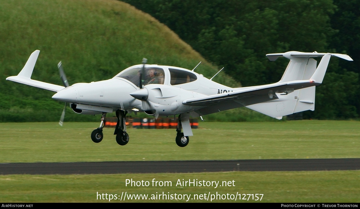 Aircraft Photo of N242CV | Diamond DA42 NG Twin Star | AirHistory.net #127157