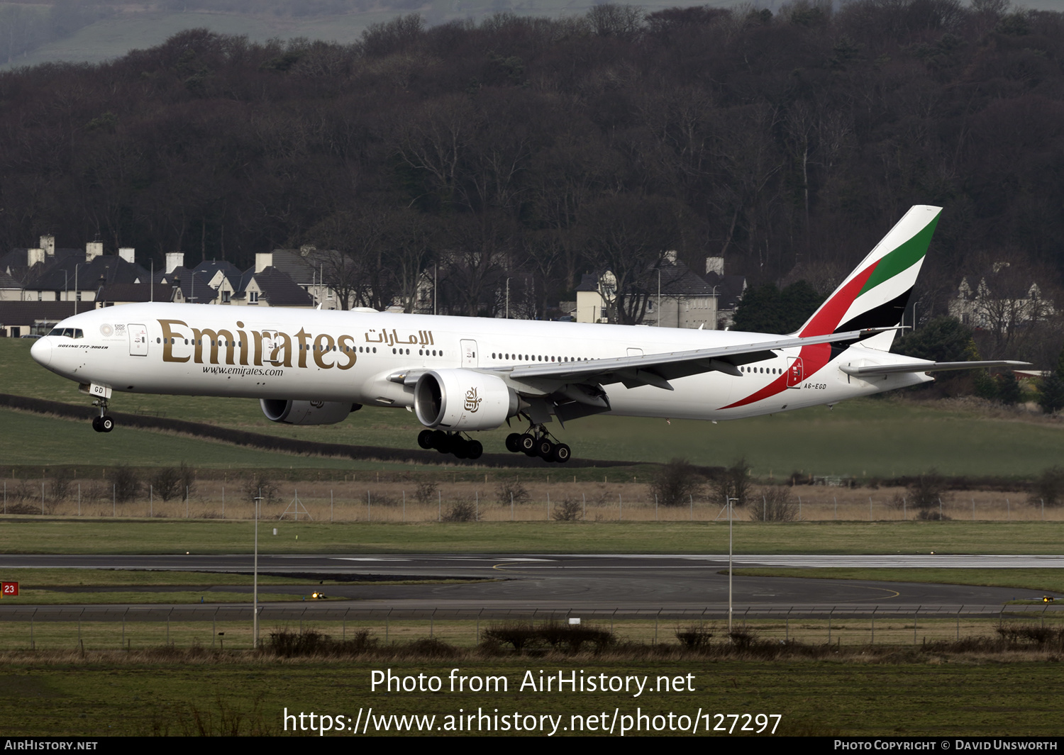 Aircraft Photo of A6-EGD | Boeing 777-31H/ER | Emirates | AirHistory.net #127297