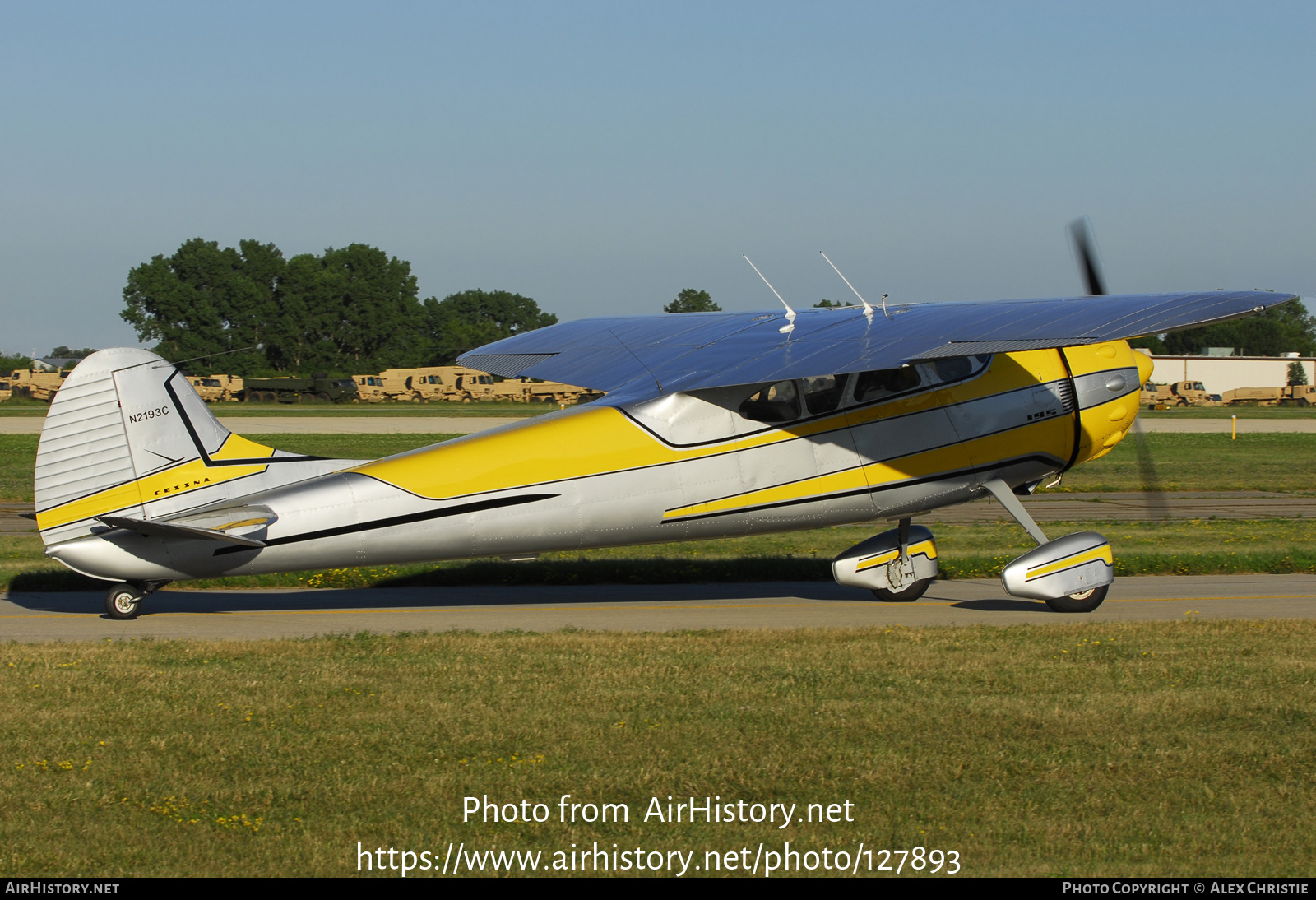 Aircraft Photo of N2193C | Cessna 195B | AirHistory.net #127893