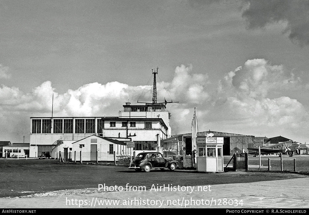 Airport photo of Manchester - International (EGCC / MAN) in England, United Kingdom | AirHistory.net #128034